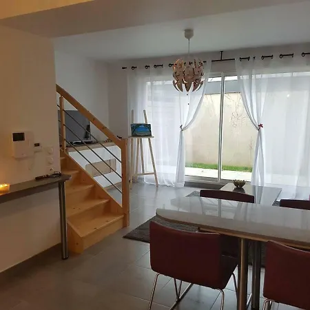 Holiday home Maison De Idealement Situee A Avec Parking Honfleur